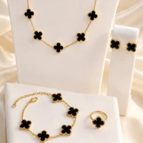 Black VCA Gold-Plated 4-Piece Jewelry Set for Women